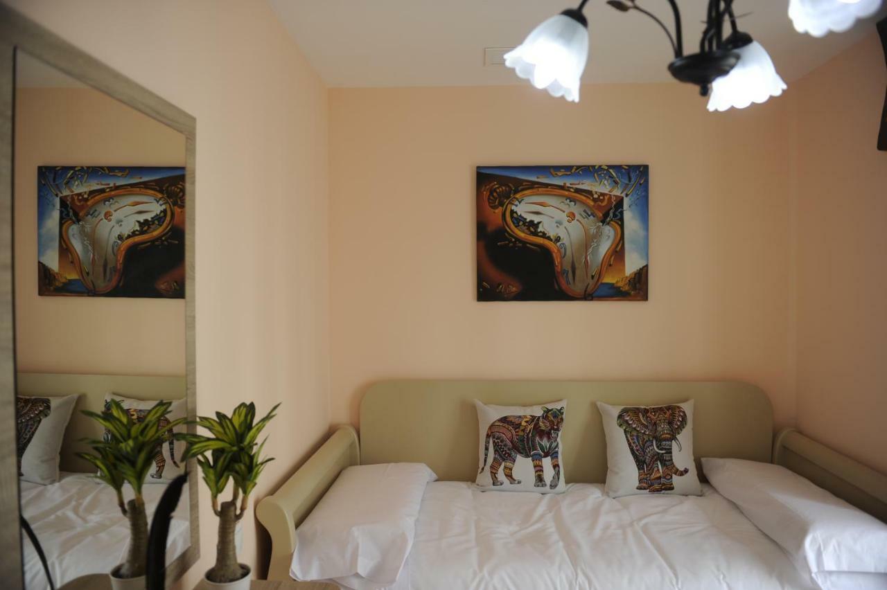 Hotel Retiro Del Teatro Almagro Extérieur photo